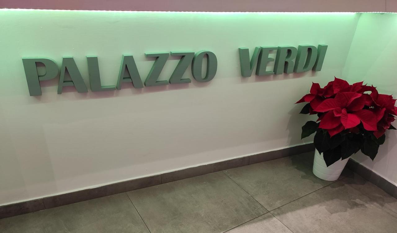 Palazzo Verdi Holiday Viterbo Exterior photo